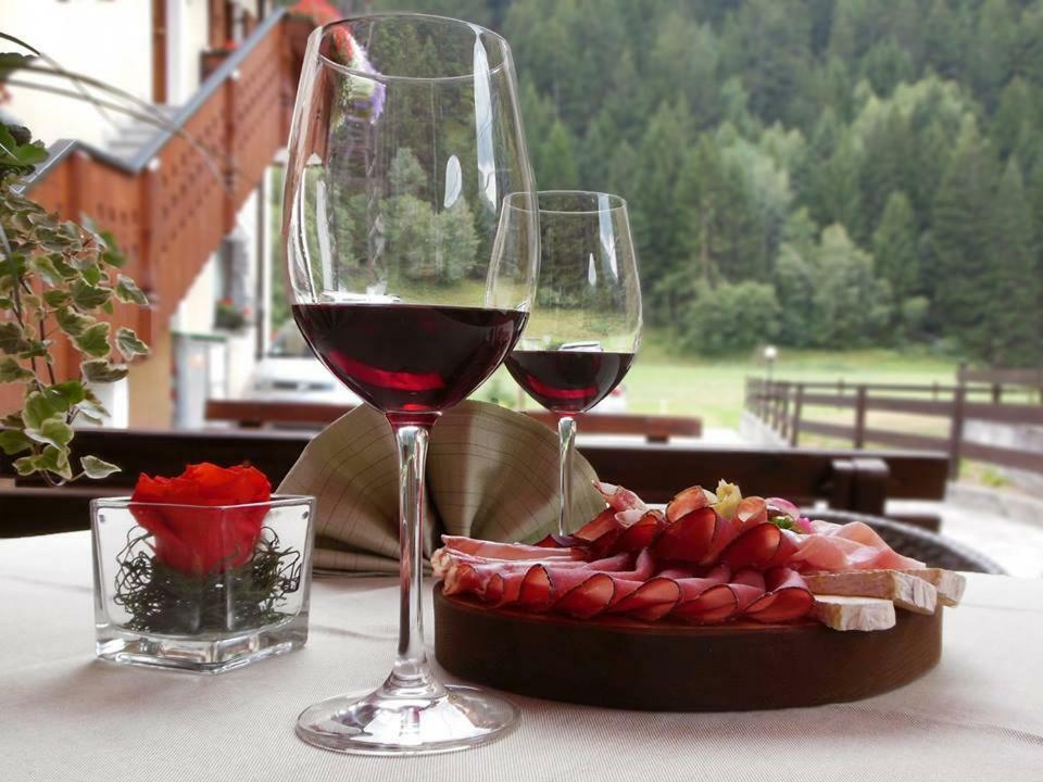 Rosengarden Alpine Residence Pradelle Экстерьер фото